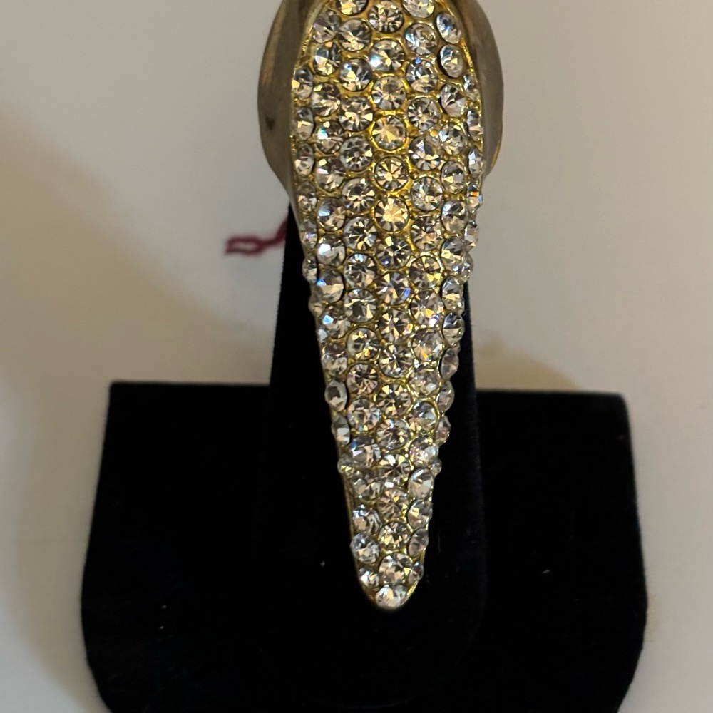 Bling Bling Ring Stretch with a Gold Trim